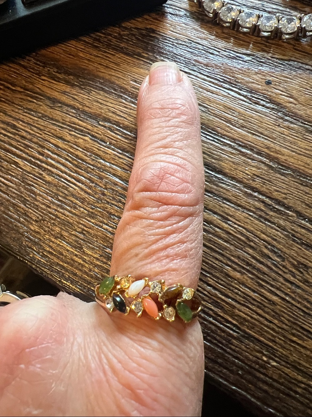 Vintage Jade Coral Onyx gold plated costume ring size 10